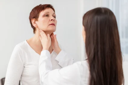donna che riceve una consulenza medica